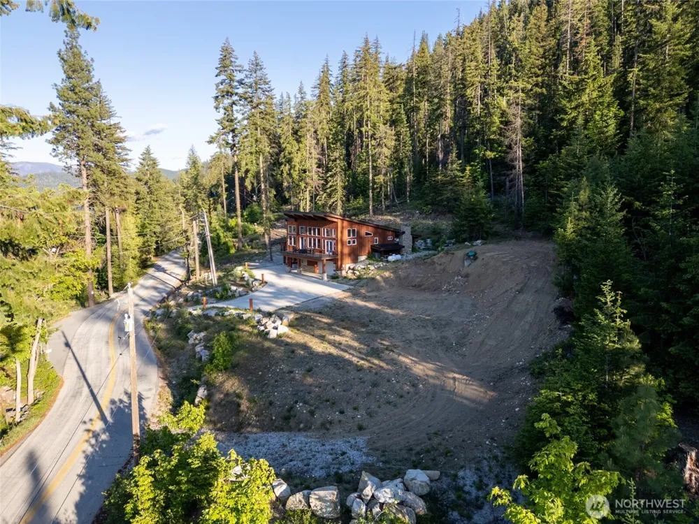 16063 Cedar Brae Road Leavenworth, WA 98826