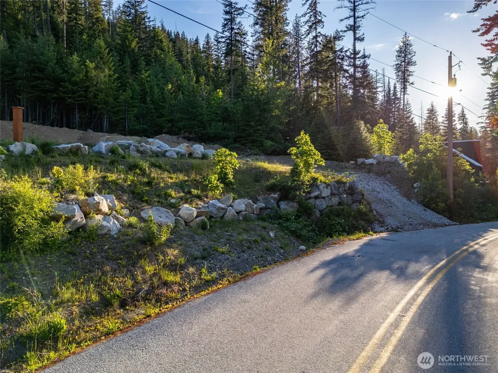 16063 Cedar Brae Road Leavenworth, WA 98826