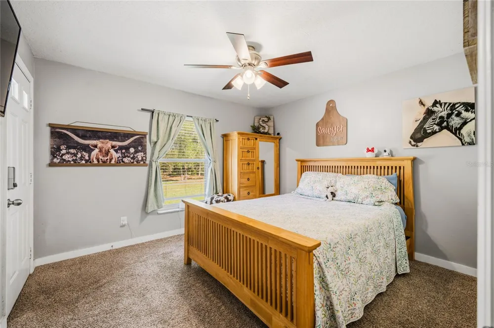 135 LINDA SUE DRIVE Lake Helen, FL 32744