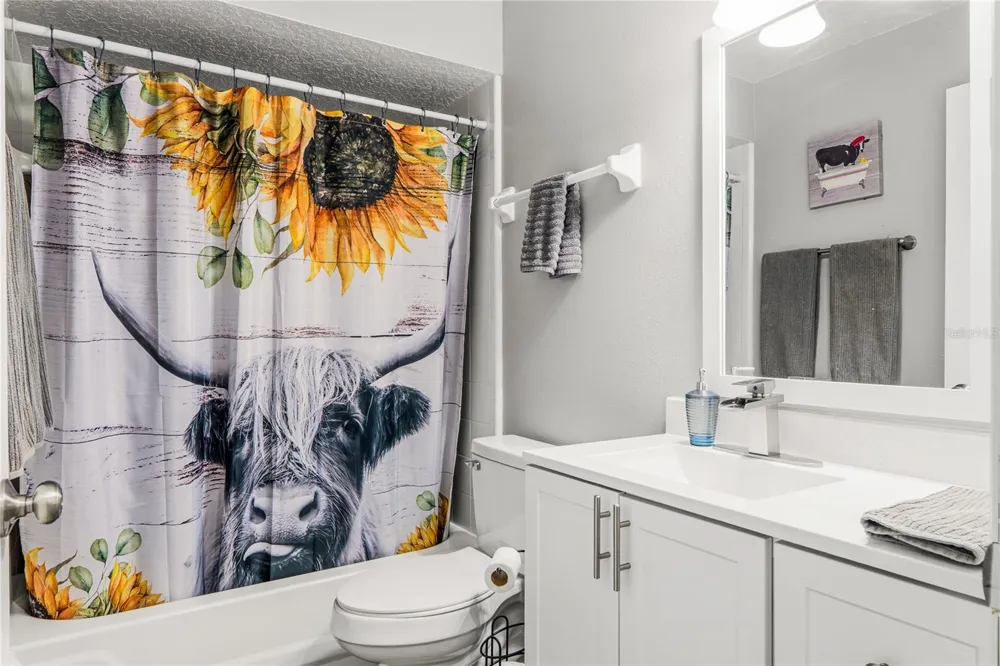 135 LINDA SUE DRIVE Lake Helen, FL 32744