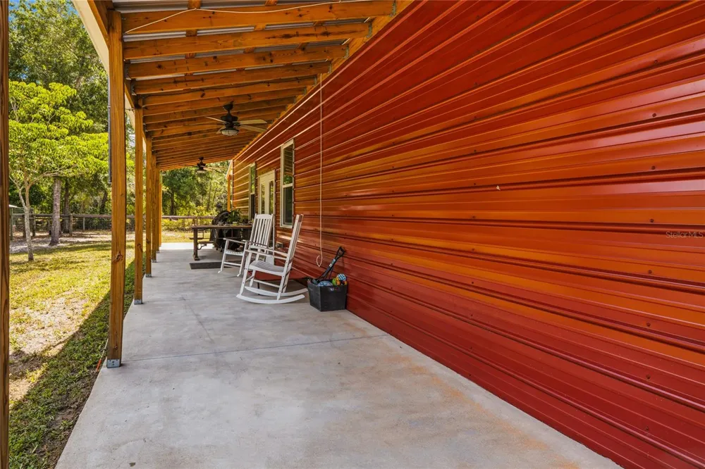 135 LINDA SUE DRIVE Lake Helen, FL 32744