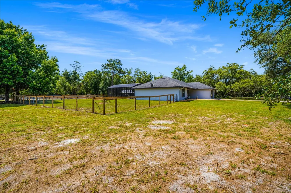 135 LINDA SUE DRIVE Lake Helen, FL 32744