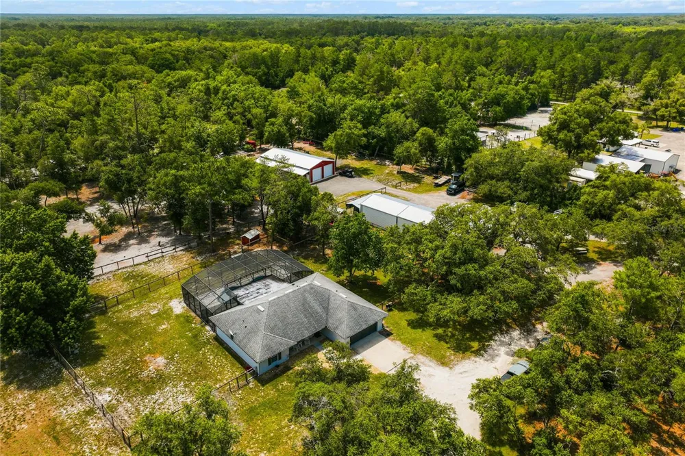 135 LINDA SUE DRIVE Lake Helen, FL 32744
