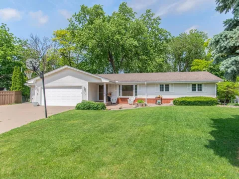 3433 Gettysburg Avenue