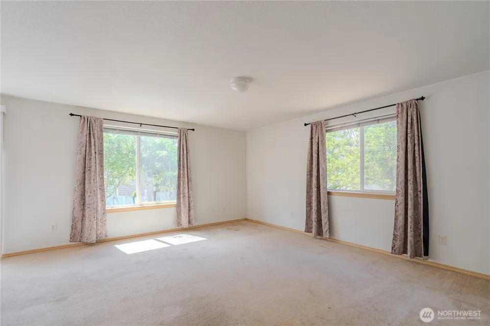 1115 W 33rd Way Vancouver, WA 98660