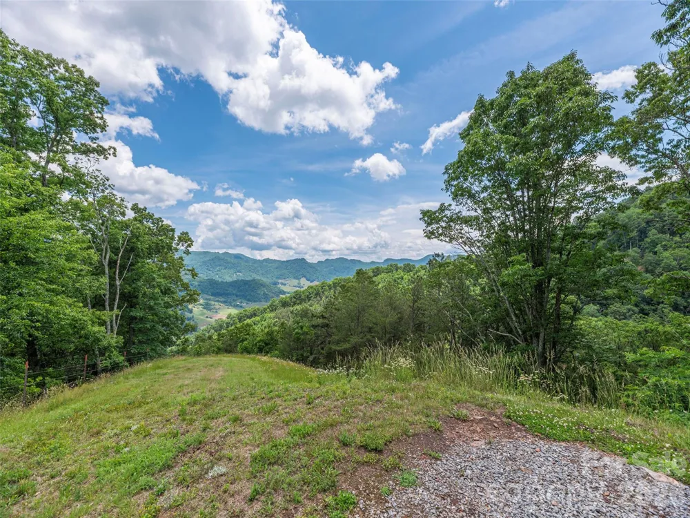 1200 Clark Road Clyde, NC 28721