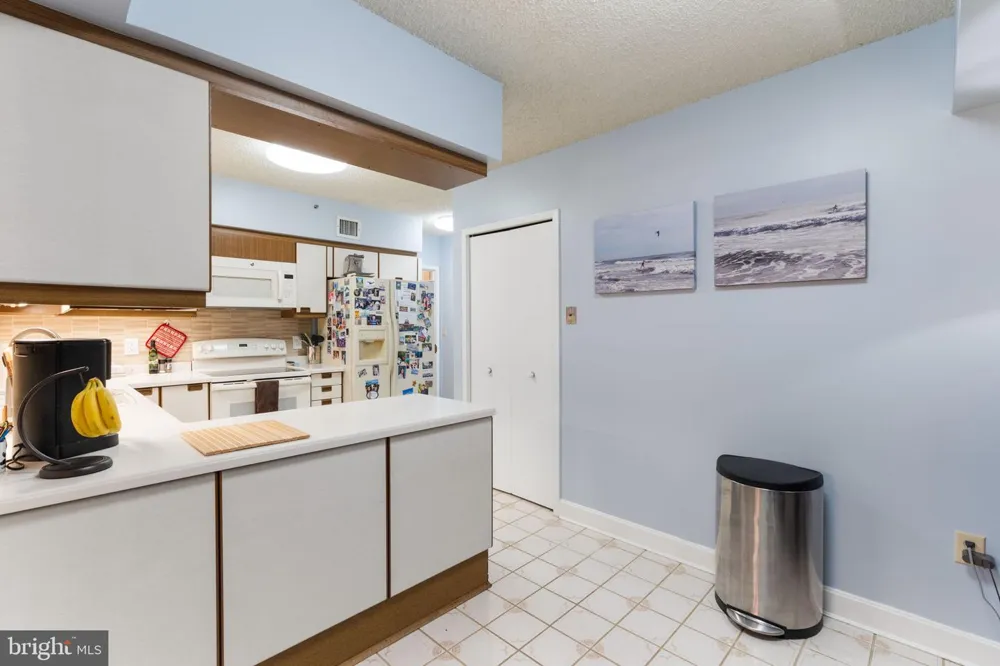 1300 CRYSTAL DRIVE #1206S Arlington, VA 22202