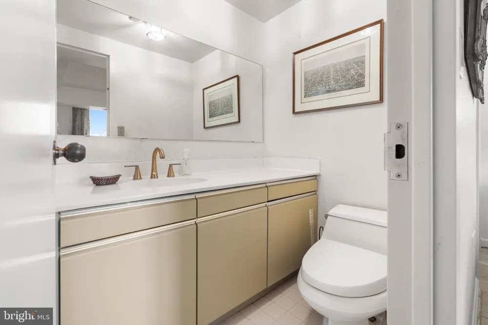 1300 CRYSTAL DRIVE #1206S Arlington, VA 22202