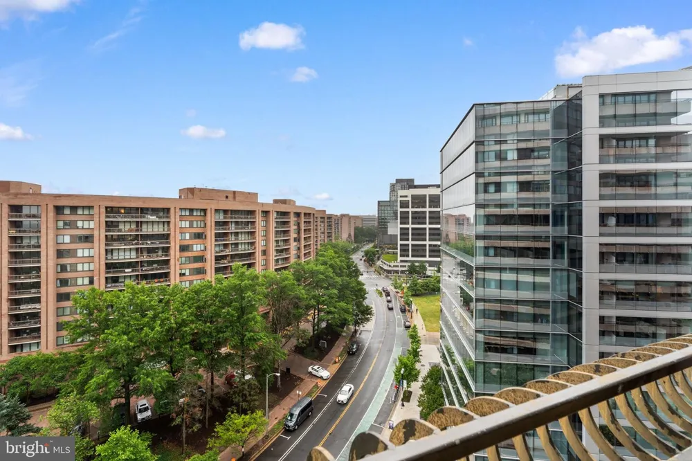 1300 CRYSTAL DRIVE #1206S Arlington, VA 22202