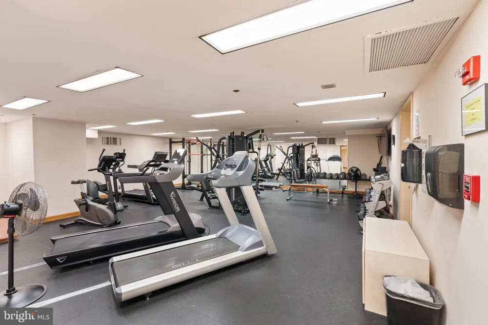 1300 CRYSTAL DRIVE #1206S Arlington, VA 22202