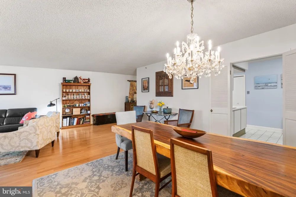 1300 CRYSTAL DRIVE #1206S Arlington, VA 22202
