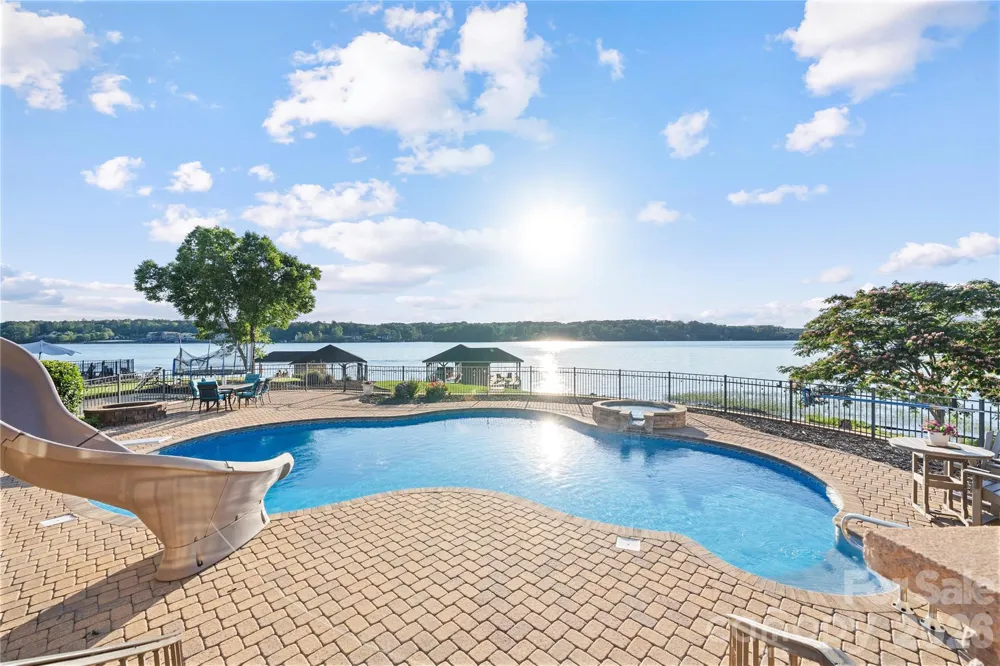 142 Forest Lake Court Mount Gilead, NC 27306