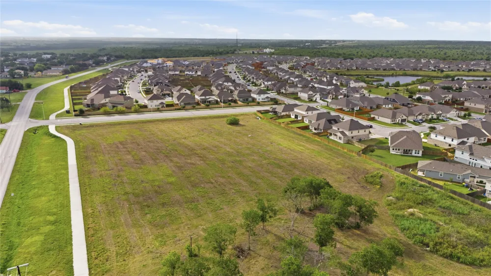 12900 Cerro Castellan Trace Manor, TX 78653