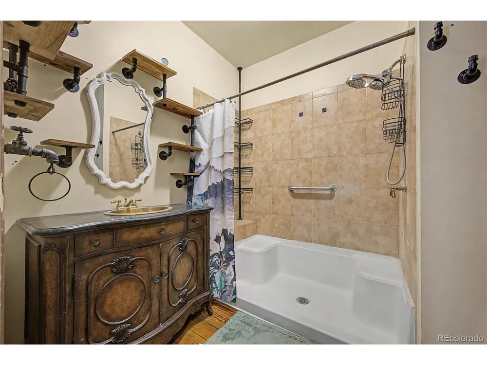 1617 Pierce Gulch Road Cotopaxi, CO 81223