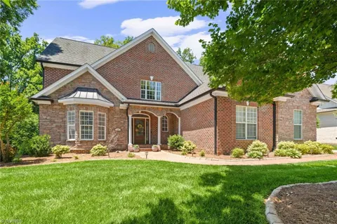 225 Heatherwood Drive