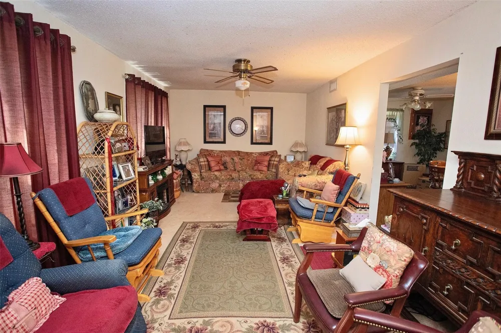 1115 Old Jacksboro Rd Graham, TX 76450