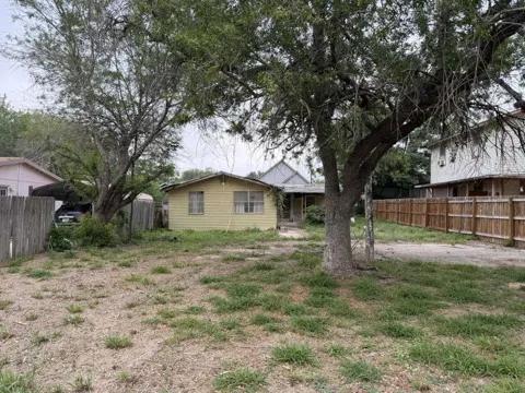 370 Gateway Drive