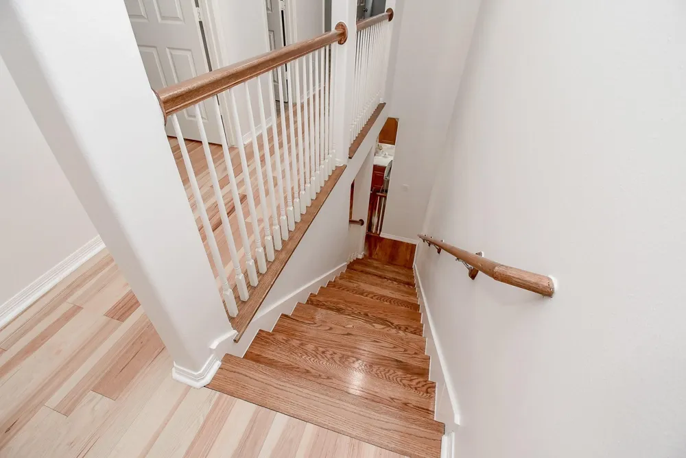 155 White Drive Bellaire, TX 77401