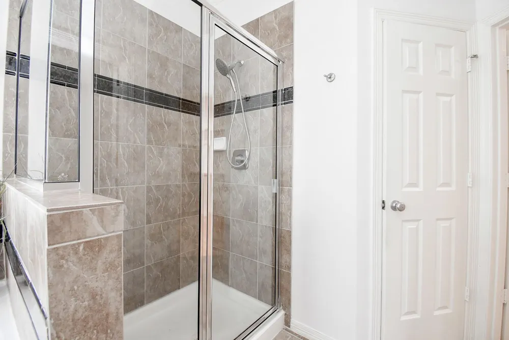 155 White Drive Bellaire, TX 77401