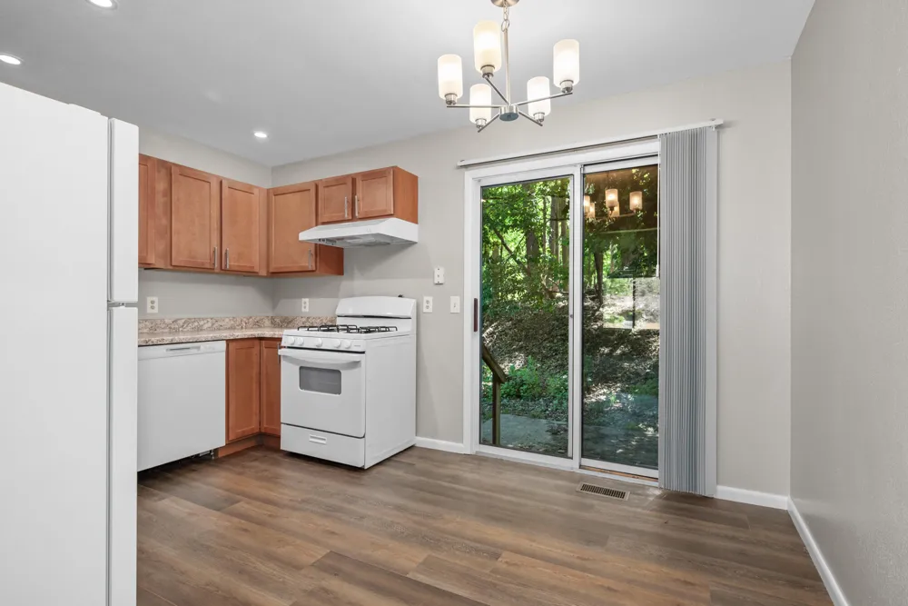 2975 Englewood Avenue SE Grand Rapids, MI 49508