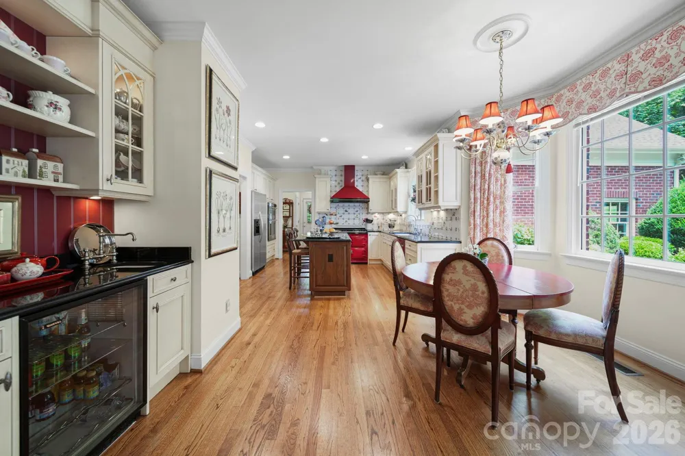 512 Stuart Ridge Cramerton, NC 28032