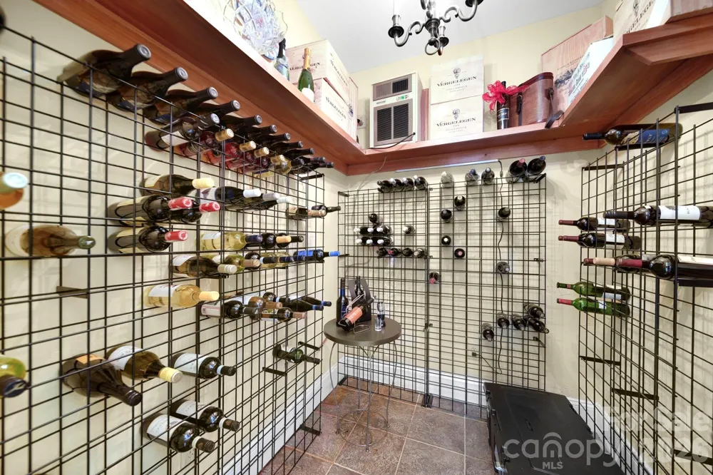 512 Stuart Ridge Cramerton, NC 28032