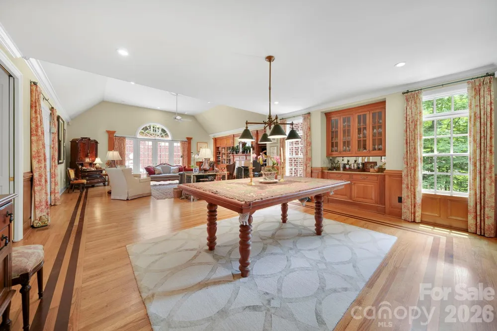512 Stuart Ridge Cramerton, NC 28032