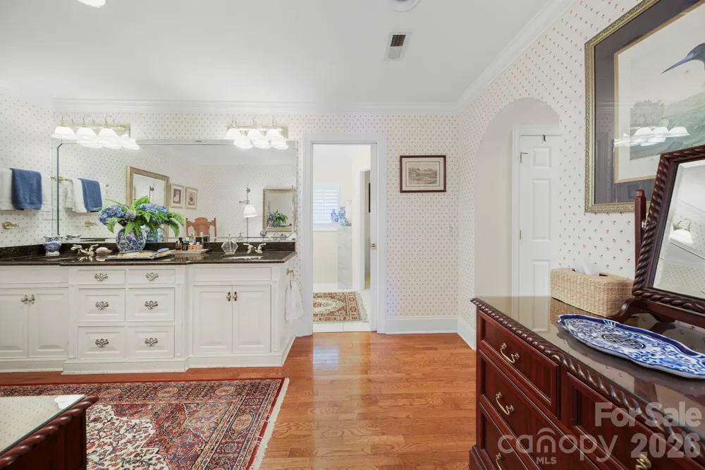 512 Stuart Ridge Cramerton, NC 28032