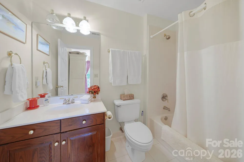 512 Stuart Ridge Cramerton, NC 28032