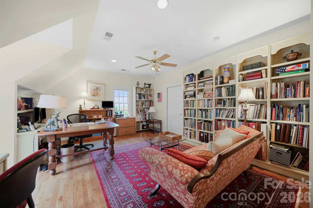 512 Stuart Ridge Cramerton, NC 28032