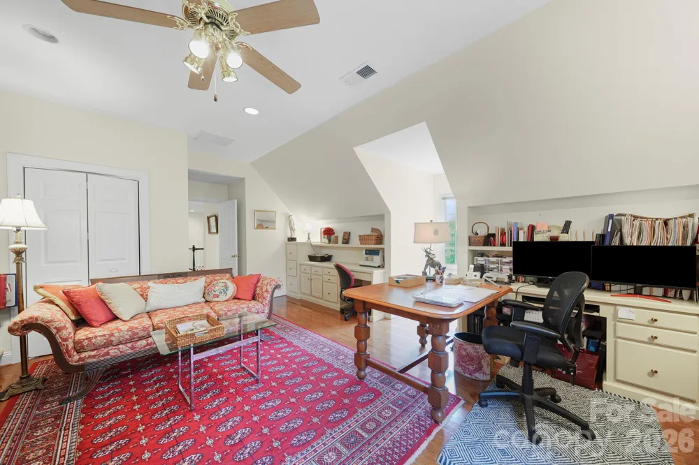 512 Stuart Ridge Cramerton, NC 28032
