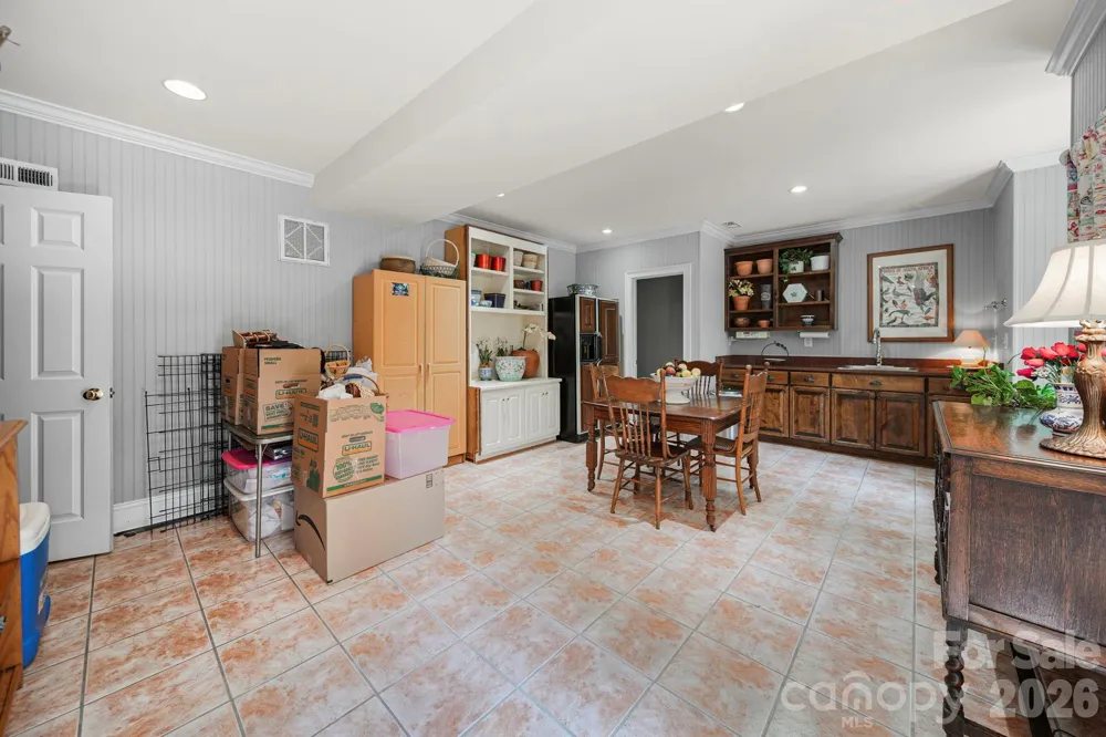 512 Stuart Ridge Cramerton, NC 28032