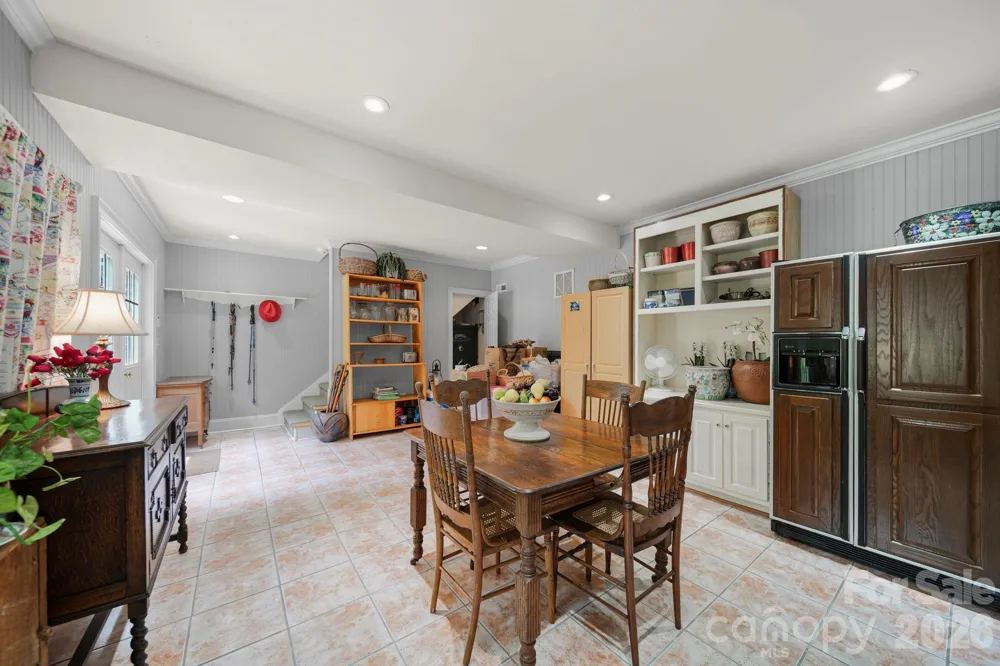 512 Stuart Ridge Cramerton, NC 28032