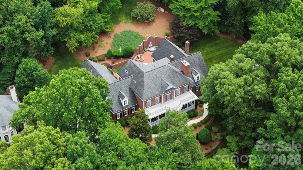 512 Stuart Ridge Cramerton, NC 28032