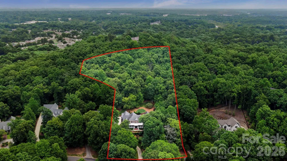 512 Stuart Ridge Cramerton, NC 28032