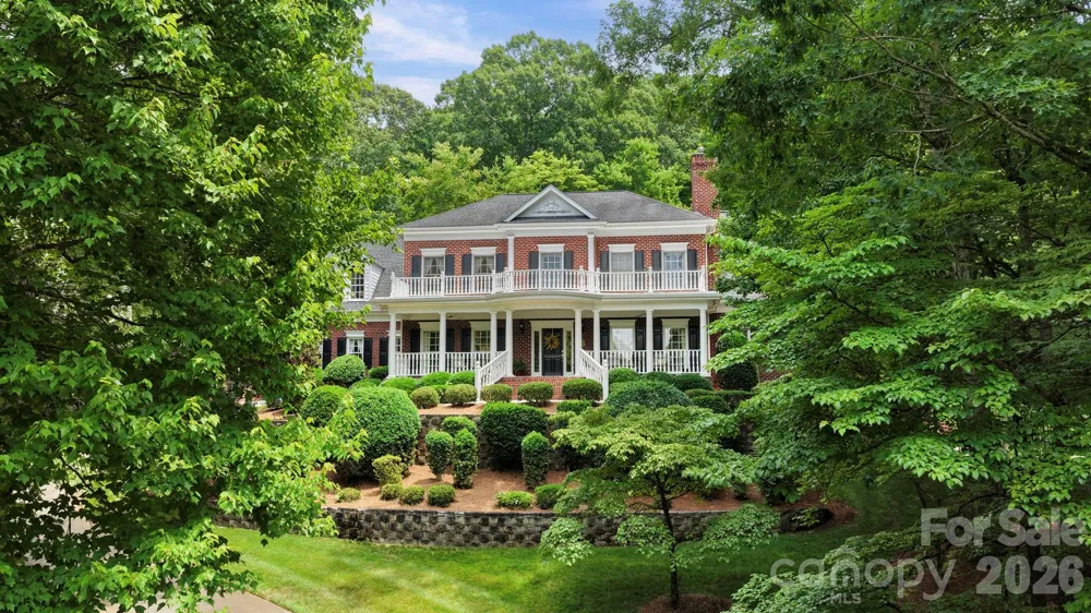 512 Stuart Ridge Cramerton, NC 28032