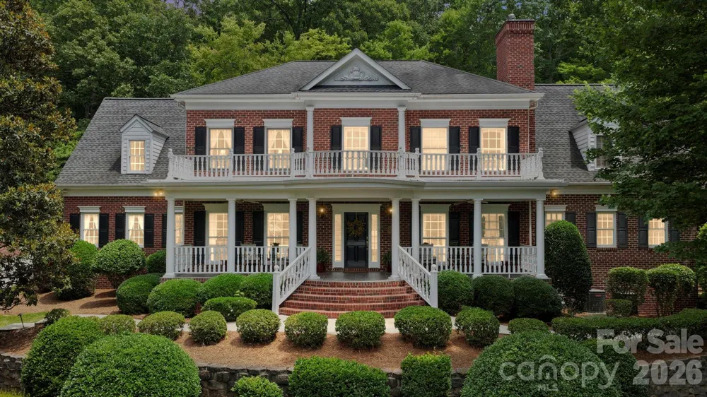 512 Stuart Ridge Cramerton, NC 28032