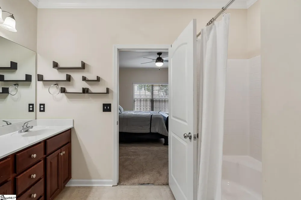 57 Bay Springs Drive Simpsonville, SC 29681