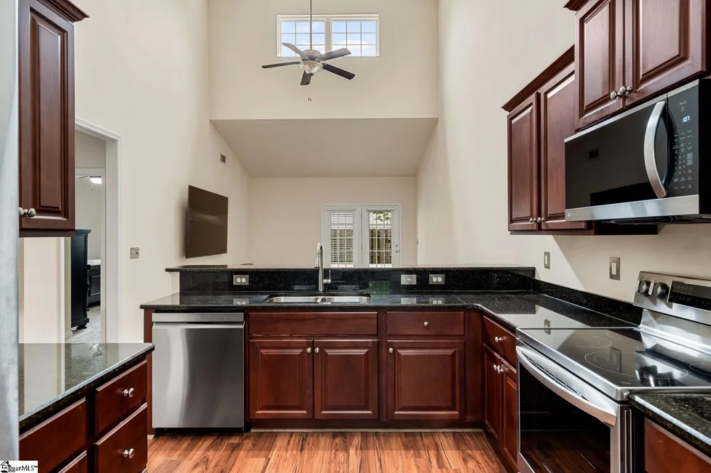 57 Bay Springs Drive Simpsonville, SC 29681