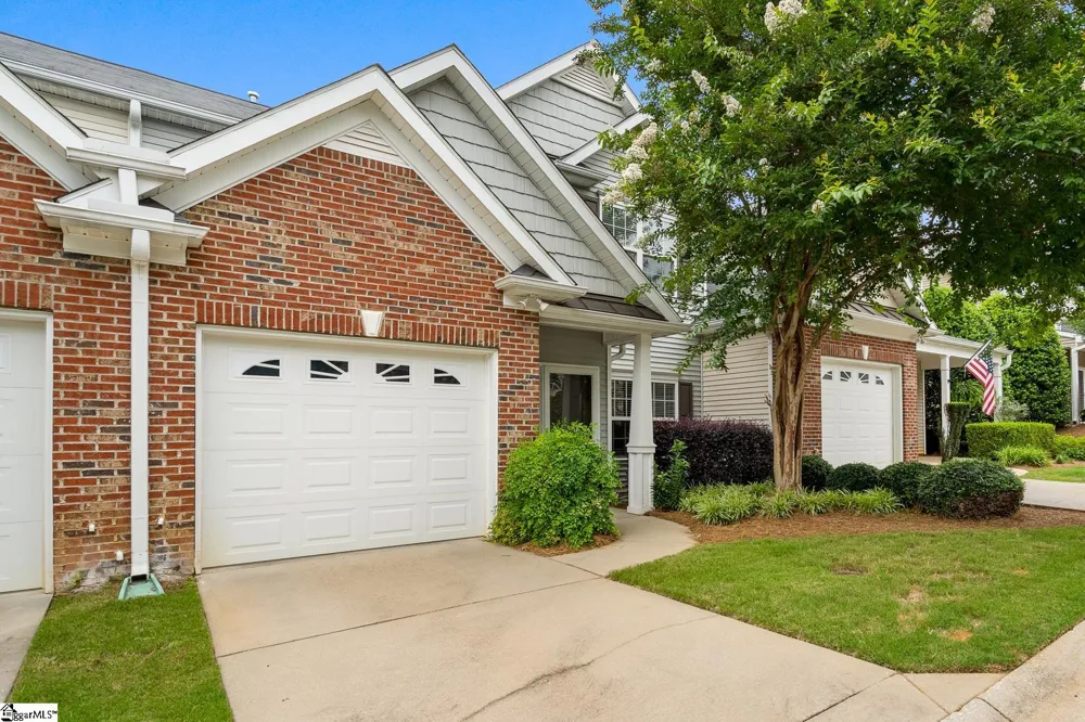 57 Bay Springs Drive Simpsonville, SC 29681