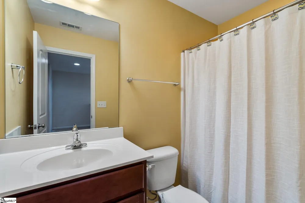 57 Bay Springs Drive Simpsonville, SC 29681