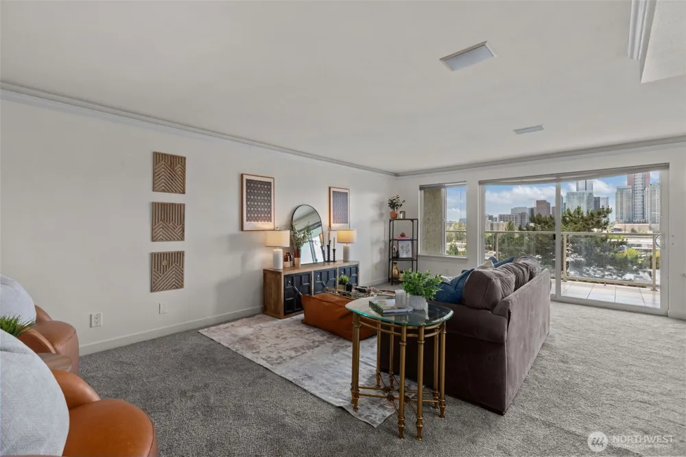 701 122nd Avenue NE #205 Bellevue, WA 98005