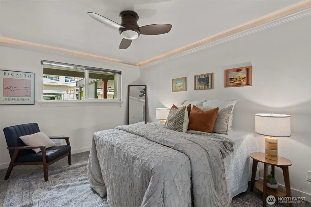 701 122nd Avenue NE #205 Bellevue, WA 98005