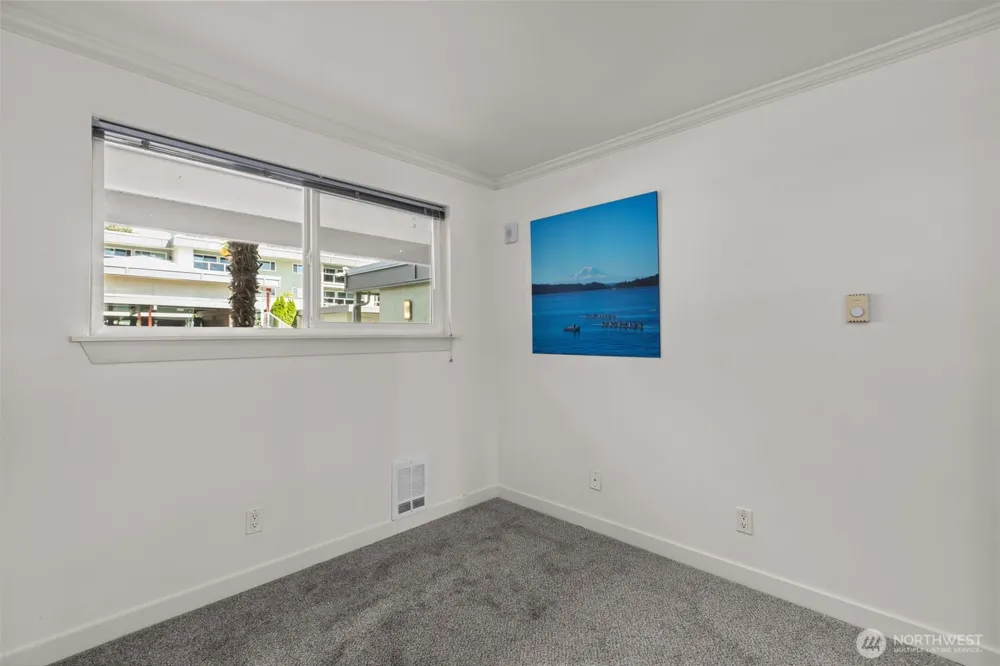 701 122nd Avenue NE #205 Bellevue, WA 98005