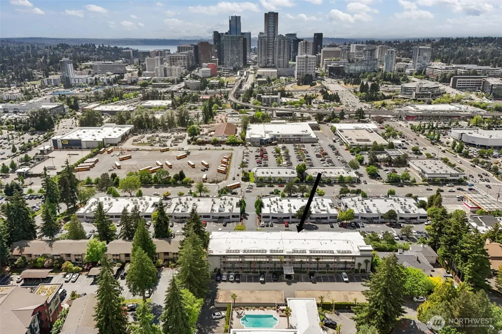 701 122nd Avenue NE #205 Bellevue, WA 98005