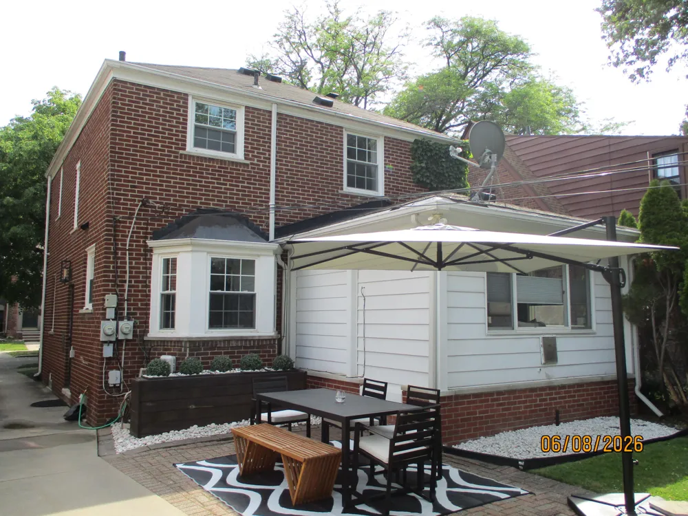456 Manor Street Grosse Pointe Farms City, MI 48236