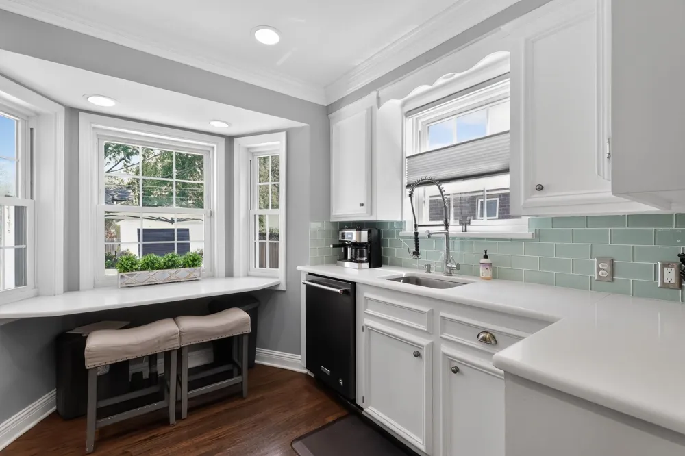 456 Manor Street Grosse Pointe Farms City, MI 48236