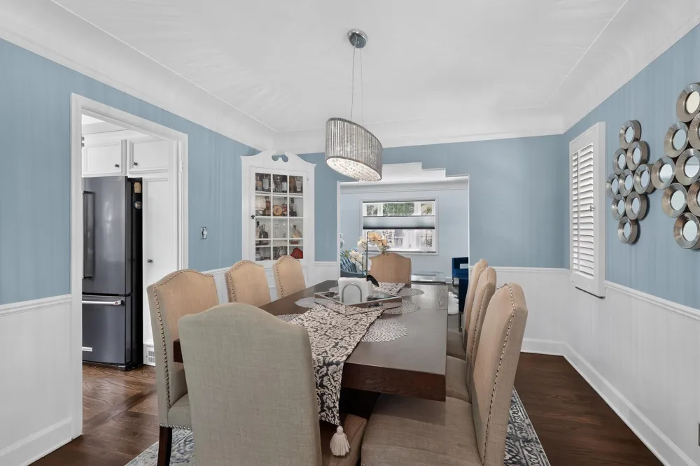456 Manor Street Grosse Pointe Farms City, MI 48236