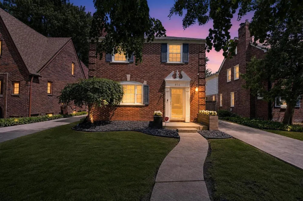 456 Manor Street Grosse Pointe Farms City, MI 48236