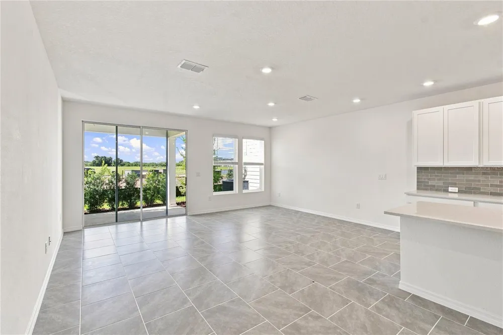 6355 JENSEN VIEW AVENUE Apollo Beach, FL 33572